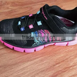 Good Quality Girls Sport Shoes Running Made in China, Fly Fabric Female Running Shoes Sport for Girls Ladies thumbnail-1