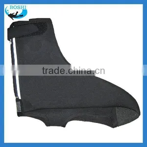 Reflective Shoe Covers Reflective Cycling Booties Overshoes Neoprene and PU thumbnail-4