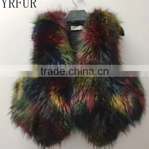 YR1025 Women Fashion Unique Fancy Color Real Raccoon Wholeskin Fur Vest thumbnail-1