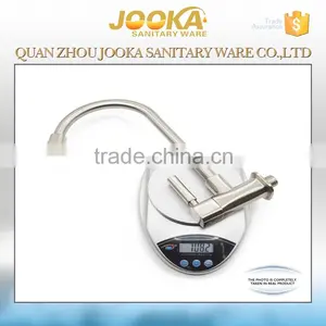 2016 China Single Hole Long Handle Wall Mounted Brass Water Tap thumbnail-5
