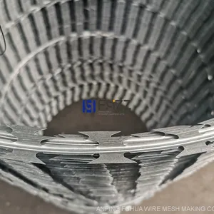 Galvanized Razor Blade Barbed Wire BTO-30 450mm Diameter for Security Concertina Fencing Wire thumbnail-1