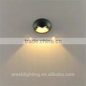 Outdoor Led Wall Light Surface Mounted Wall Lamp thumbnail-2