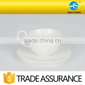 Delicate Fine Porcelain Coffee Cup With Saucer thumbnail-2