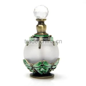 Hot Perfume Bottle With Diamond High Quality Empty Bottle of Imported Perfume thumbnail-1