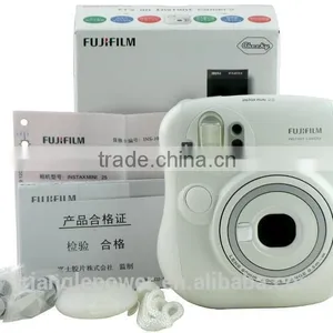 Fujifilm Instax MINI 25 , Hello Kitty Instant Film Camera , White thumbnail-4