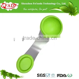 Eco-friendly Silicone Measuring Spoon With Stainless Steel Handle thumbnail-1