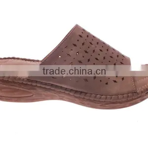 High Quality Cheap Ladies Flat Shoes Comfortable Sole Slippers thumbnail-1