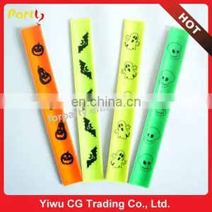 CG-BR028 Charm Bracelet Fashion Slap Bracelet thumbnail-1