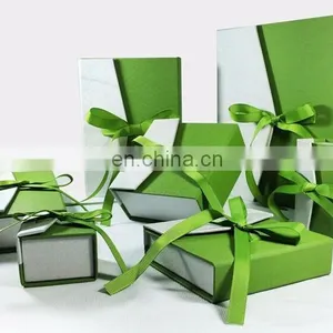 Book Shape Jewelry Green Mini Can Carry Bowknot Gift Box thumbnail-3