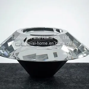 Metal Wall Candle Holder thumbnail-1