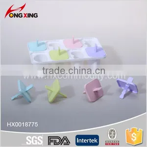 China Plastic Ice Lolly Mold/ Ice Cream Mold thumbnail-2