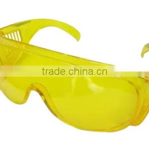 2016 Medical Safety Glasses Anti-dust & Splash Safety Glasses Adjustable Safety Glasses PC Lens Yellow Safety Glasses thumbnail-2