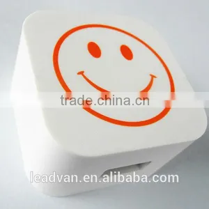 Super Capacitor Portable Travel Charger Smiling Face 2.1A Super Capacitor Portable Travel Charger thumbnail-1