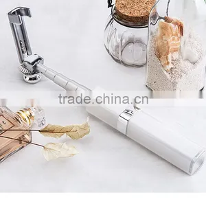 2016 New Wholesale Mini Automated Selfie Stick Lip Gloss Selfie Stick With Cable for Iphone and Android Smart Phone thumbnail-3