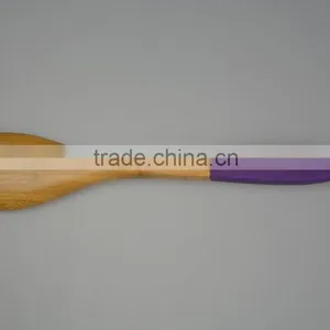 Dubai New Gastronome Trend Straight Bamboo Wooden Sillone Handle Eay Hold Spatula Cutlery Set thumbnail-3