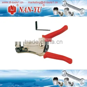 Linesman Pliers Wire Stripper thumbnail-1