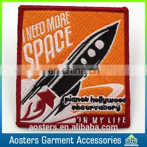 Design Cheap Badge Logo Fashion Brand Name Embroidered Badge thumbnail-2