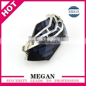 2017 Fashion Wholesale Cheap Acrylic Rhinestone Buttons thumbnail-1