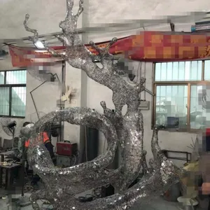 Customized Beautiful Sculpture Stainless Steel Spray Sculpture For Decoration thumbnail-1