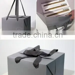 Luxury Black Paper Bag With Dot Chocolate Box Packaging Paper Bag Printing Paper Shopping Bag thumbnail-1