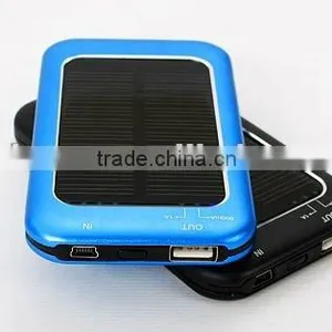1500mAh Portable Solar Charger thumbnail-1
