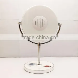 Single Side Touch Sensor Lighted Hollywood Makeup Mirror thumbnail-3