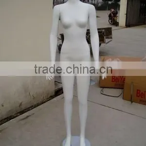 Headless Mannequins thumbnail-1