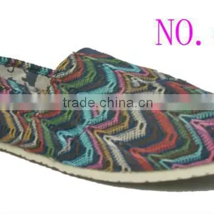 Ladies Colorful Cheap Canvas Shoes thumbnail-1