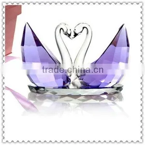 Kissing Wedding Favor Crystal Swan For Wedding Souvenir Gifts thumbnail-2