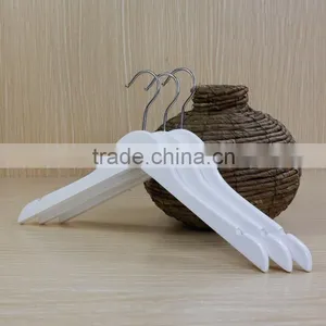 Hot Sale White Wooden Hangers Wholesale thumbnail-2