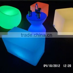 Outdoor and Indoor Plastic Rechargeable Illuminated LED Bar Counter / Moden Waterproof Led Stool thumbnail-1