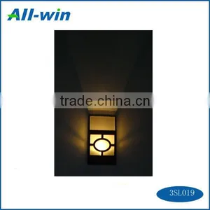 Solar Powered Garden Wall Light thumbnail-1