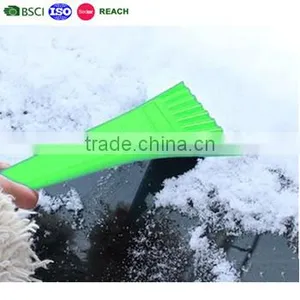 Mini Car Ice Breaker, Car Ice Scraper Squeegee, Plastic Ice Shovel thumbnail-1