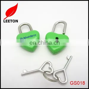 Colored Zinc Alloy Heart Padlock thumbnail-6