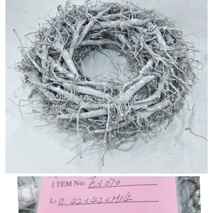 Cotton Root Round Shape Wreath thumbnail-1