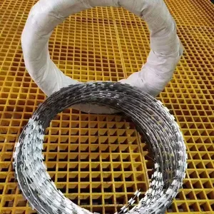 Razor Barbed Wire for Prison and High-Security Facilities - 60cm Blade Spacing thumbnail-2