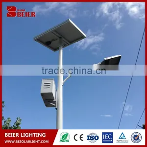 3 Years Warranty LED 70W Single Arm Smart Solar Powered IP65 Led Solar Street Lamp thumbnail-1
