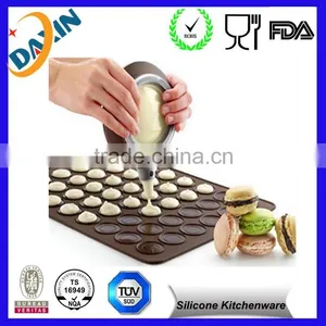 Hot Selling Multi-purpose Silicone Ice Cream Mold/chocolate Molds thumbnail-1