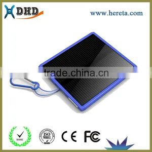 Newest Style 30000mah Dual Usb Portable Solar Panel Power Bank thumbnail-5