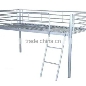 Kid Metal Bed thumbnail-1