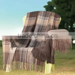 Eco-friendly Bamboo Travel Throw Blanket thumbnail-5
