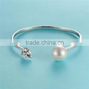 European Jewelry 2016 Latest Designs Pearls Bangles thumbnail-2