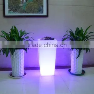 Outdoor Led Luminous Planter/ Decorative Plastic Flower Pot thumbnail-3