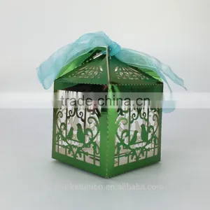 Customized Foldable Sweet Wedding Candy Box Romantic Paper Wedding Box thumbnail-2