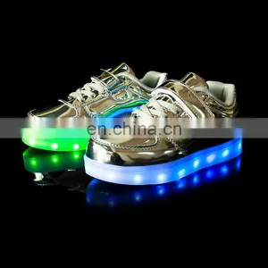 Factory Wholesale New Design Shining Mirror Finish PU Leather Children Kids LED Shoes Sneakers Footwear thumbnail-2