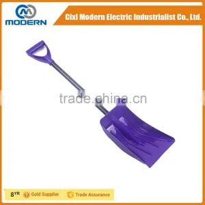 Mini Folding Snow Shovel thumbnail-1