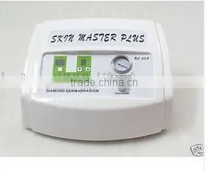 4 in 1 Ultrasonic Diamond Microdermabrasion Machine With CE thumbnail-1