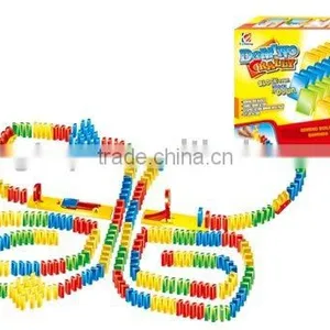 Domino Game Set thumbnail-1