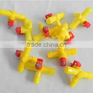 C13 T-junction Chicken Nipple Drinker thumbnail-1