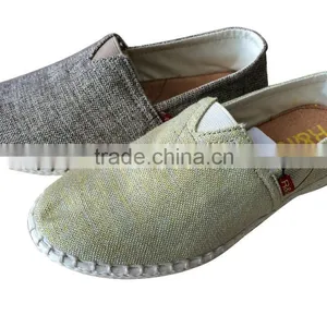 Popular Canvas Casual Shoes for Men thumbnail-1